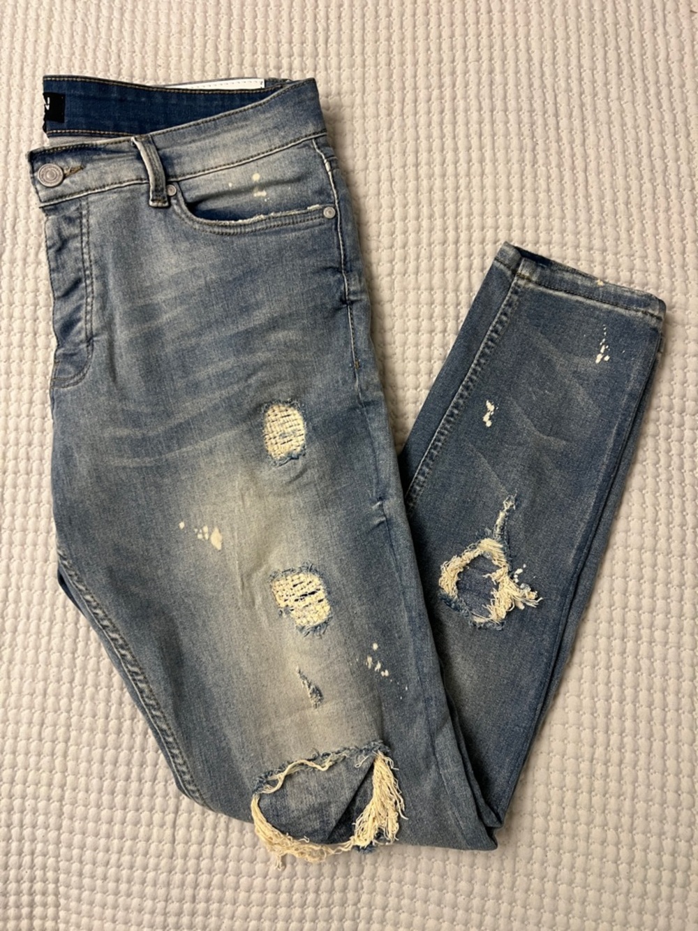 Men's Light Wash Ripped Skinny Jeans
